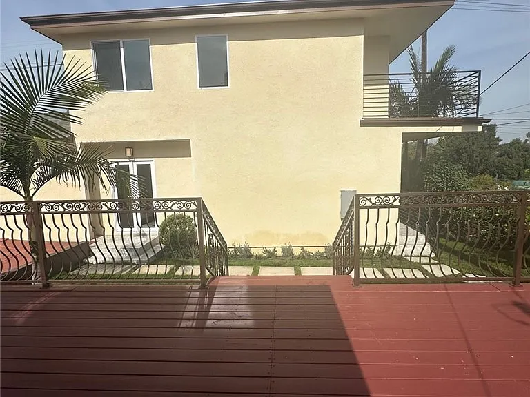 4947 Angeles Vis — Photo 4