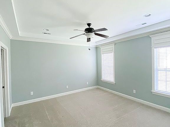 5th image of 2209 B Dovedale Dr