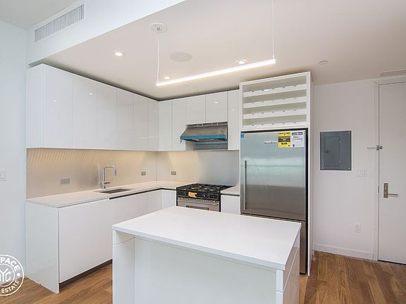 2nd image of 436 Albee Sq #14A