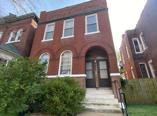 3452 Chippewa St, Saint Louis, MO