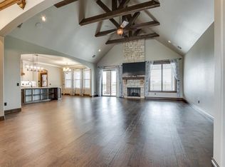 10901 Secretariat Dr, Mustang, OK 73064