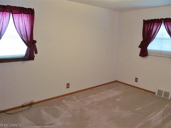 5th image of 16010 Bowfin Blvd