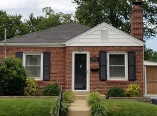 8917 Bridgeport Ave, Saint Louis, MO 63144