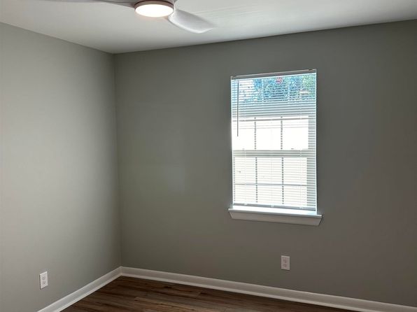 columbia-south-carolina-401885823 picture