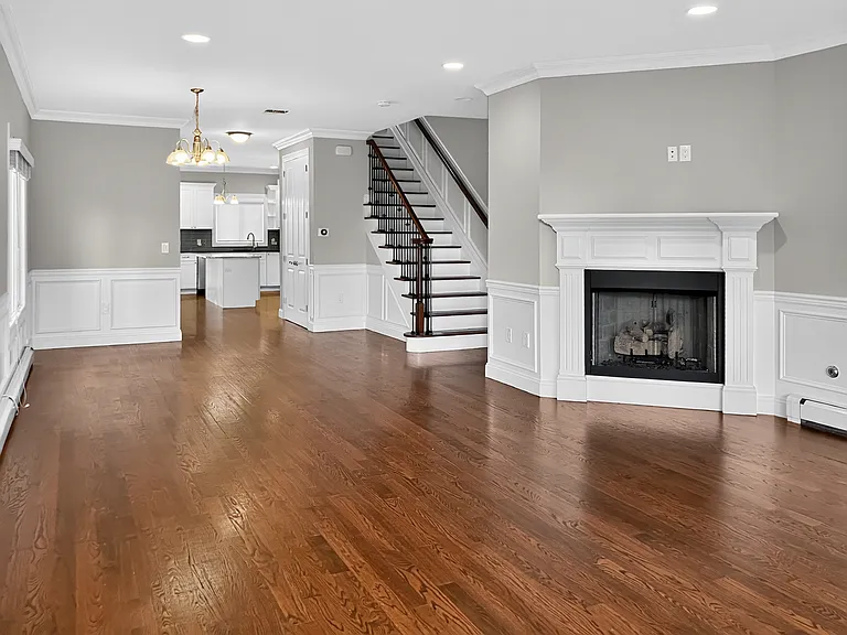365 Tom Hunter Rd — Photo 2