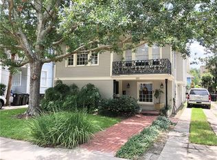 2215 Calhoun St, New Orleans, LA 70118
