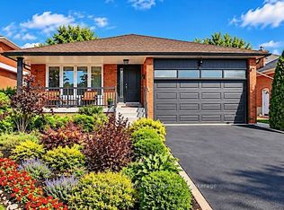 292 La Rose Ave, Toronto, ON M9P1B9