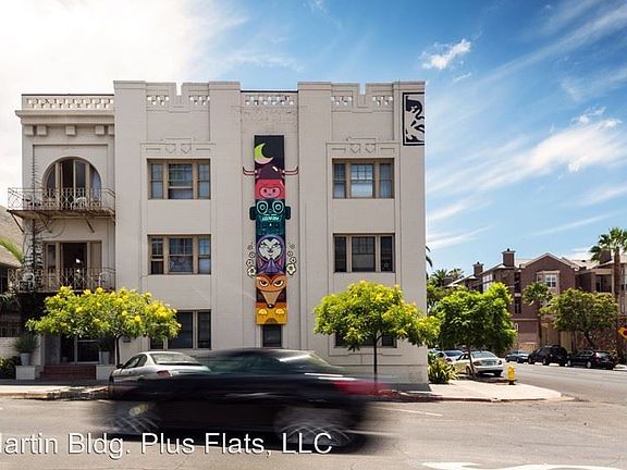 3rd image of 401 Olive St APT 13