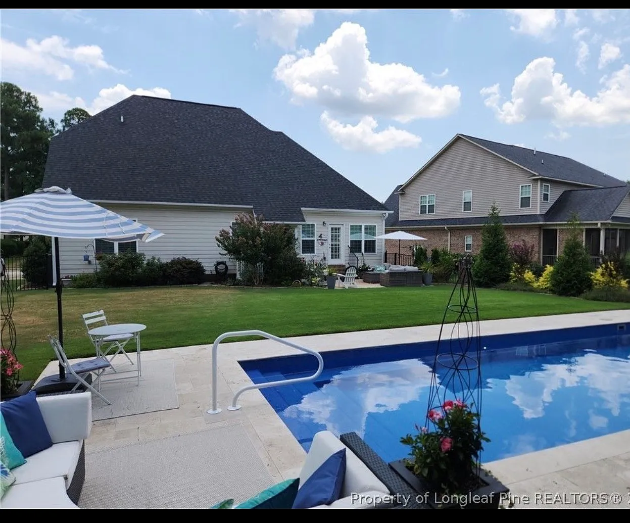 3 bed, 2243 sqft, $3,000 — Photo 3