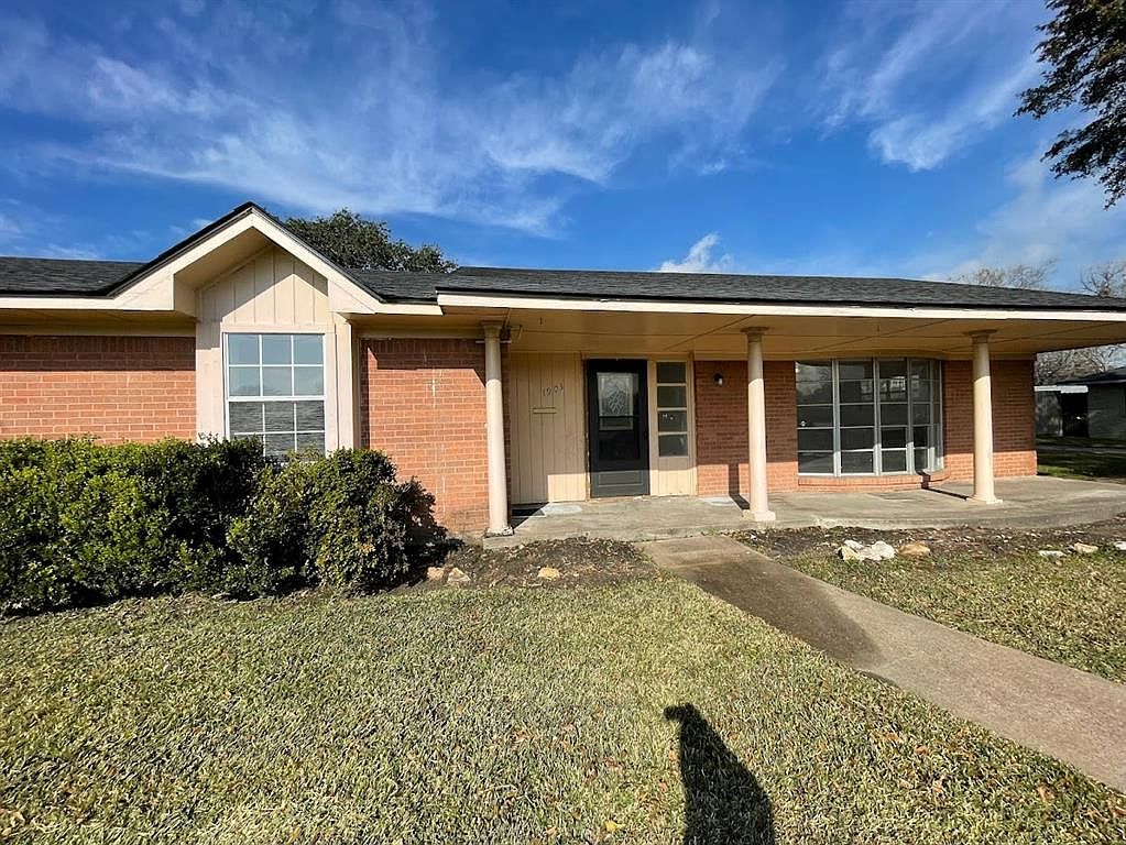 1903 Britton St, Baytown, TX 77520 MLS 30068004 Zillow