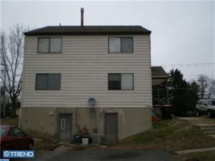 2nd image of 2543 Erial Rd