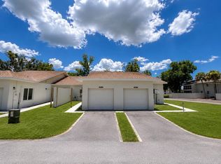 1411 Oak Pl #B, Apopka, FL 32712