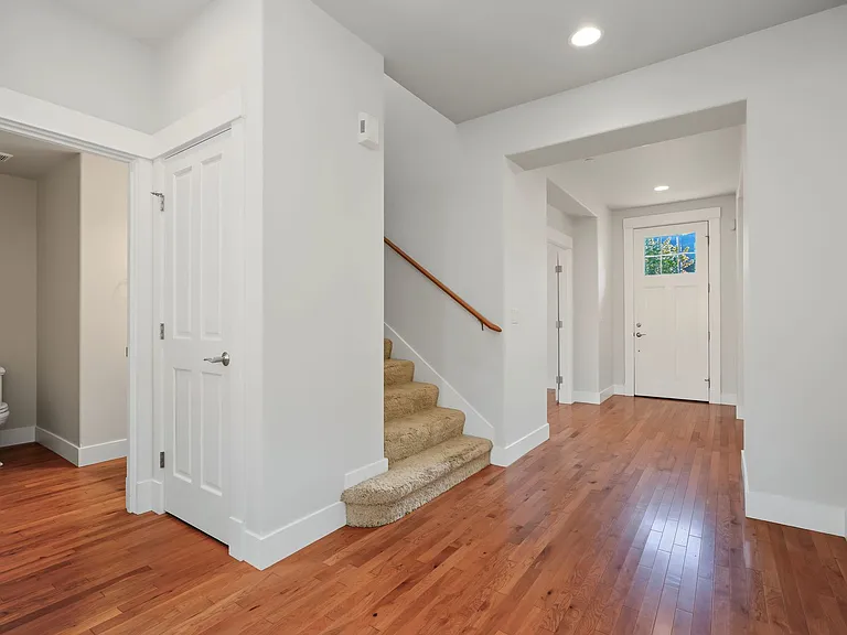 1874 Miller Dr — Photo 5