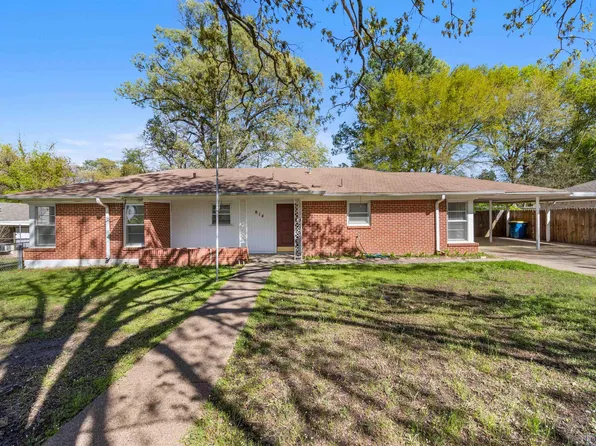 814 Parkview St, Kilgore, TX 75662