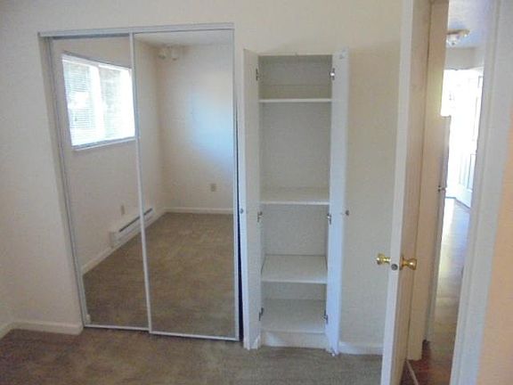 4th image of 12635 Lincoln Ave SW