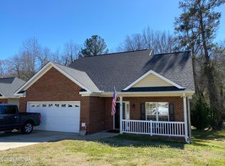 530 Sugarloaf Dr, Macon, GA