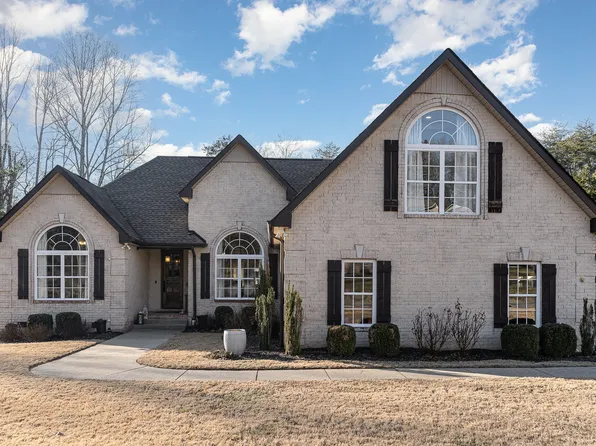 7841 Pinecrest Ct, Fairview, TN 37062