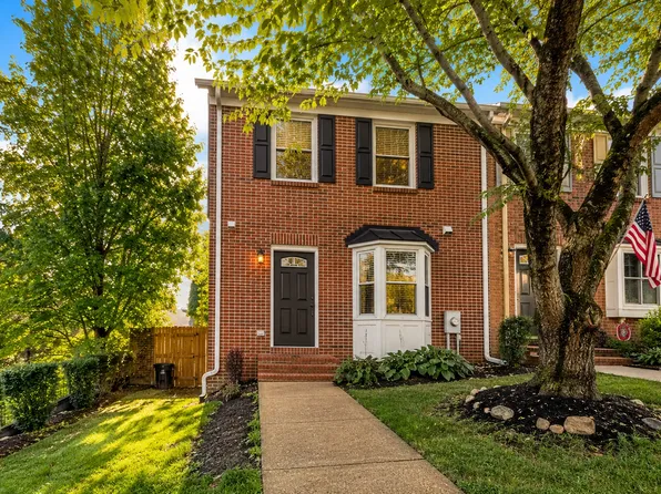 119 E Main St APT 1, Purcellville, VA 20132