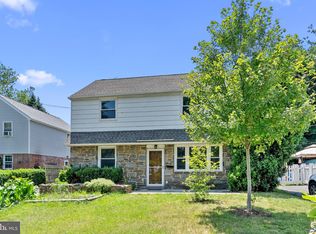 804 Jenkintown Rd, Elkins Park, PA 19027