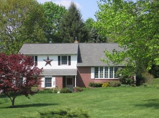 2800 Red Gate Dr, Doylestown, PA 18902