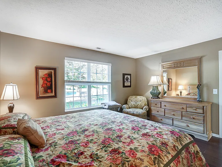 338 Bear Woods Dr — Photo 26