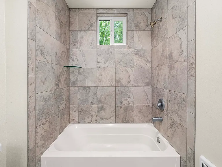 9620 Cramer Rd NW — Photo 15