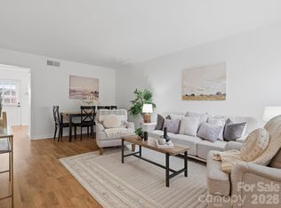 4640 Old Lantern Way, Charlotte, NC 28212