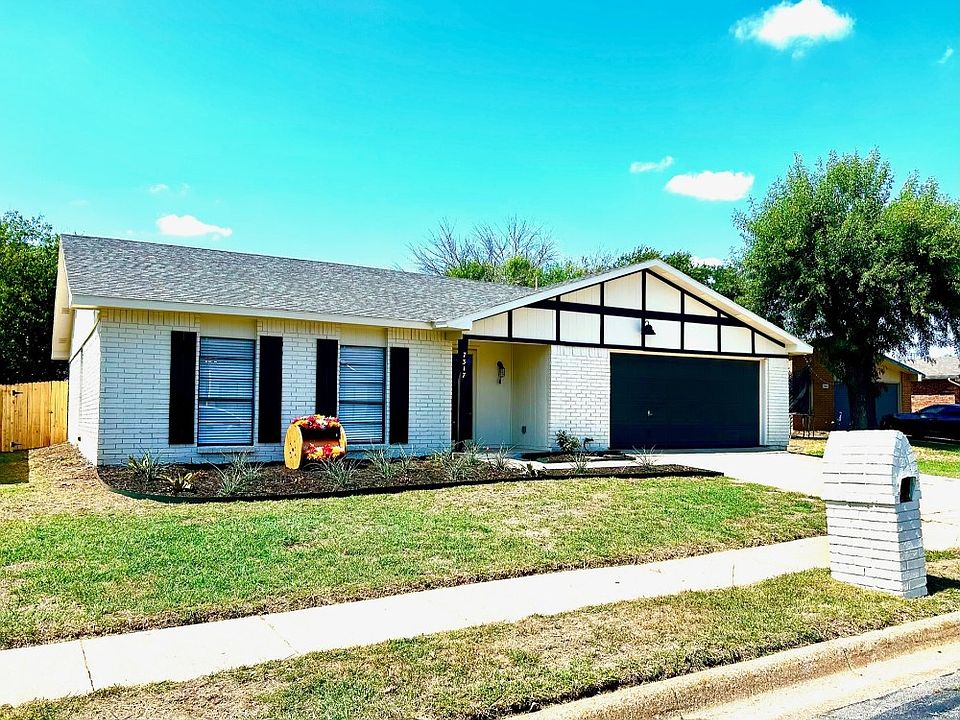 1st image of 7317 Catbrier Ct
