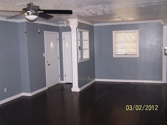 2nd image of 1113 Terry Ln