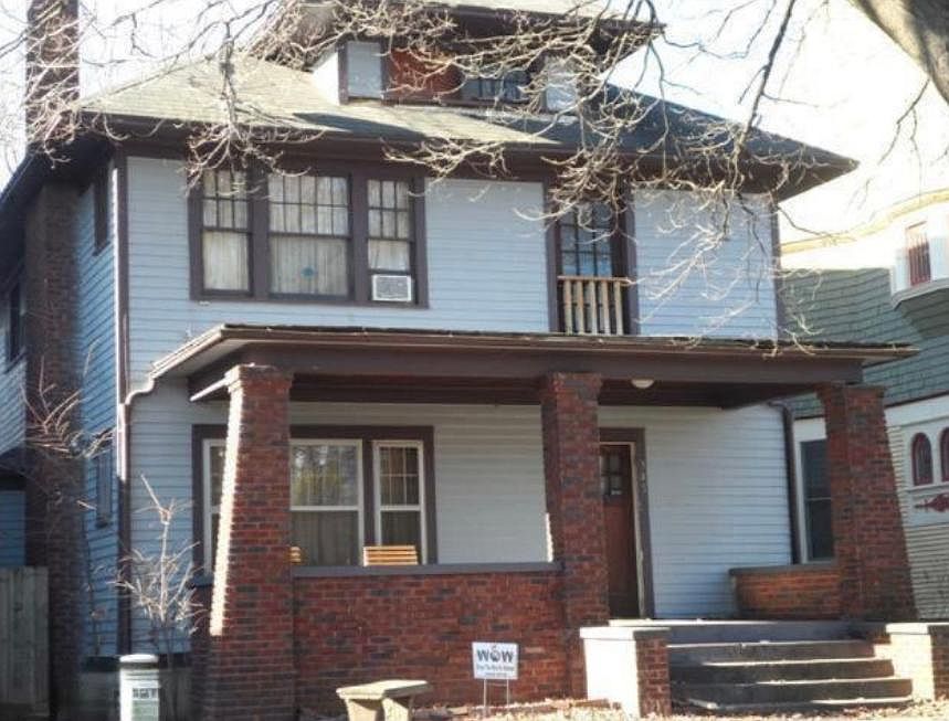 1st image of 345 Richard Ter SE #2