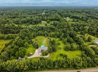 4536 Stoney Acres Ln, Highland, MI 48357