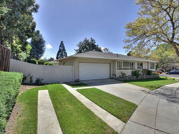 4th image of 126 Fairmead Ln