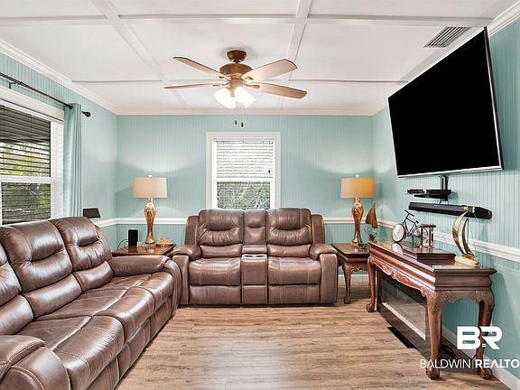 5th image of 8823 Bluefish Dr