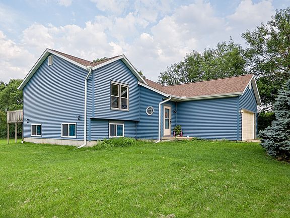 2nd image of 1868 Wolverine Rd