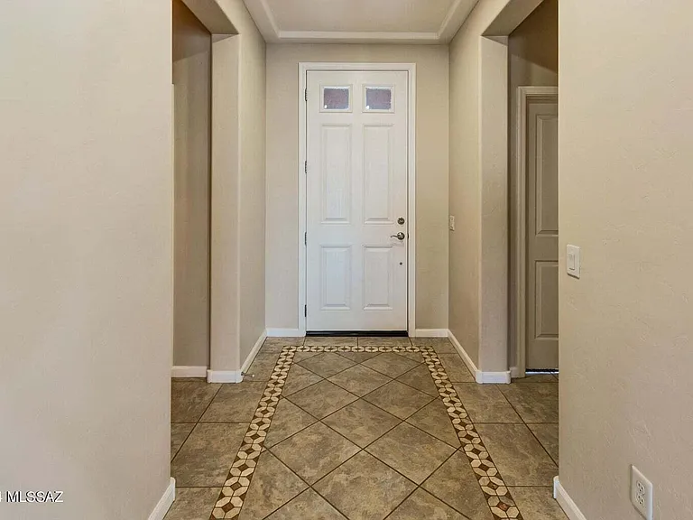 60065 E Arroyo Vista Dr — Photo 4