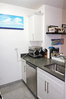 Rented by Newell and Assoc. | media 6