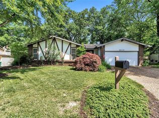 2610 Horseshoe Rdg, Saint Charles, MO 63303