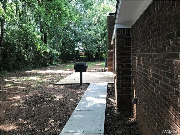 4th image of 801 66th St