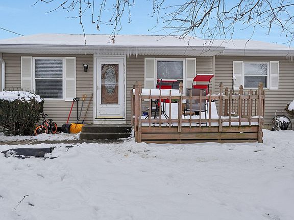 2nd image of 3730 S Champion Ave