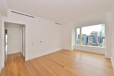 Rented by Domus Realty