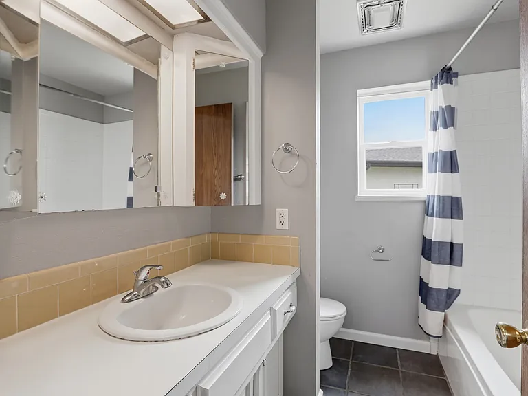 15 Preston Cir — Photo 12
