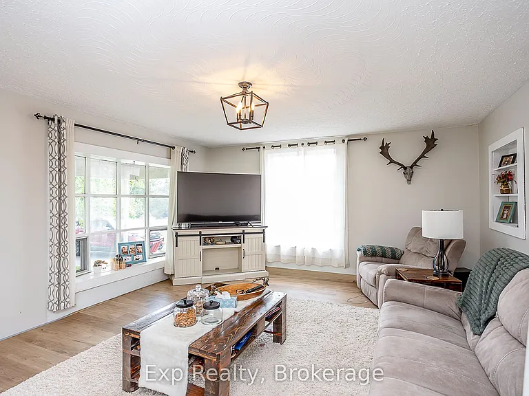 94 Latta Dr — Photo 13