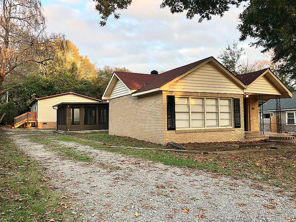 Two houses 409 & 409A Taylor