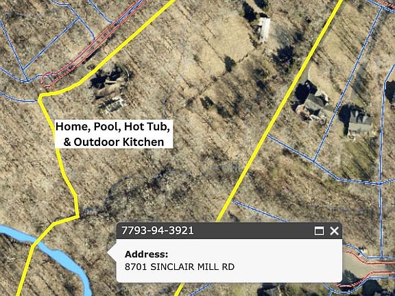 3rd image of 8701 Sinclair Mill Rd