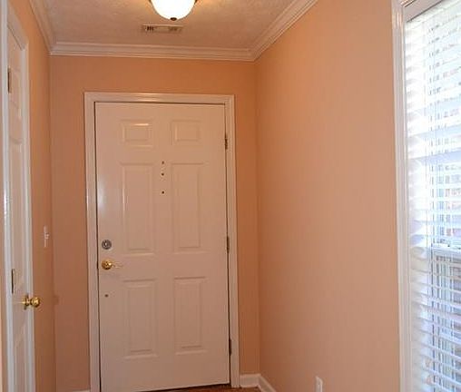 2nd image of 1231 Stafford Dr
