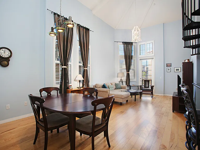 3950 Ohio St #509 — Photo 17