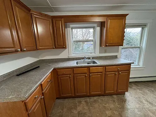57 Lakeview Ave Photo 1
