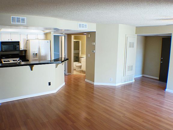 3rd image of 9896 Scripps Westview Way Unit 174
