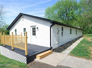 6701 Wilson Dr, Knoxville, TN 37924