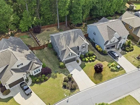 3240 Blackburn Dr, Cumming, GA 30040